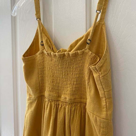 Hollister Saffron Yellow Tie Front Spaghetti Strap Lined Dress - Picture 6 of 13